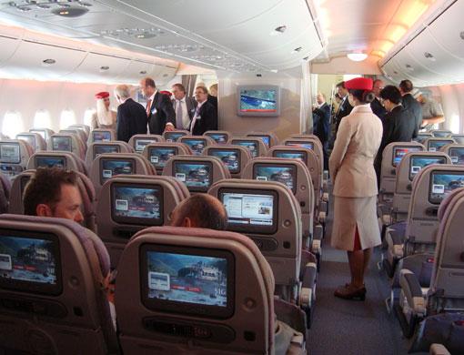 28_bz_a380cabin_econ_gn_5.jpg