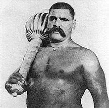 gama-pehalvan-the-man-who-singlehandedly-shielded-hindus-of-his-mohala-against-a-religiously-charged-mob-in-1947-1494246286-8888.jpg