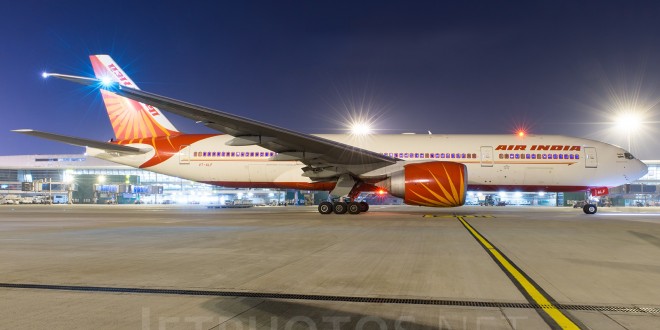 Air_India_Boeing_777-237LR_VT-ALF_Jharkand_Vedant_Agarwal_19795_1367679084-660x330.jpg