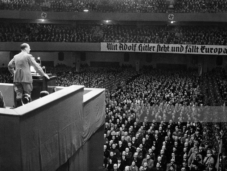 877b6246aeb9a093de49a9126d5b145a--the-banner-rare-photos.jpg